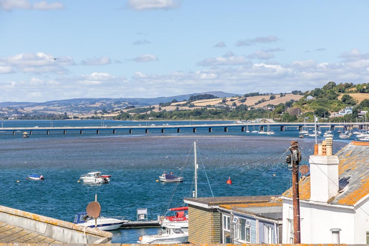 Sea Views, Beachbreeze, Pet Friendly, Private Parking *